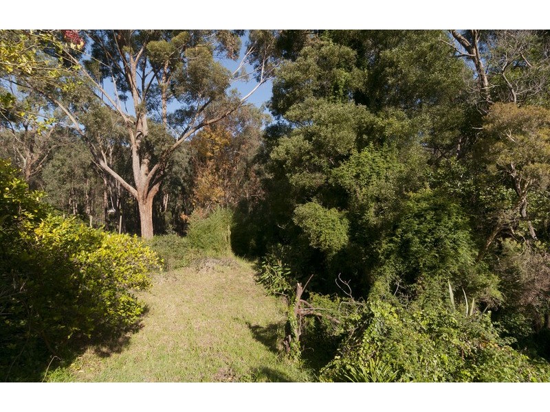 32 Warrawee Road, Mount Evelyn VIC 3796