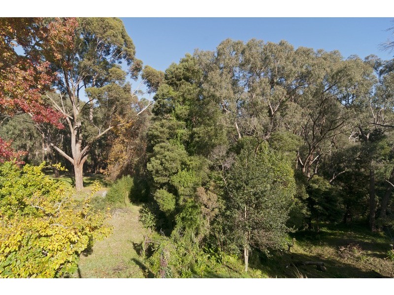 32 Warrawee Road, Mount Evelyn VIC 3796