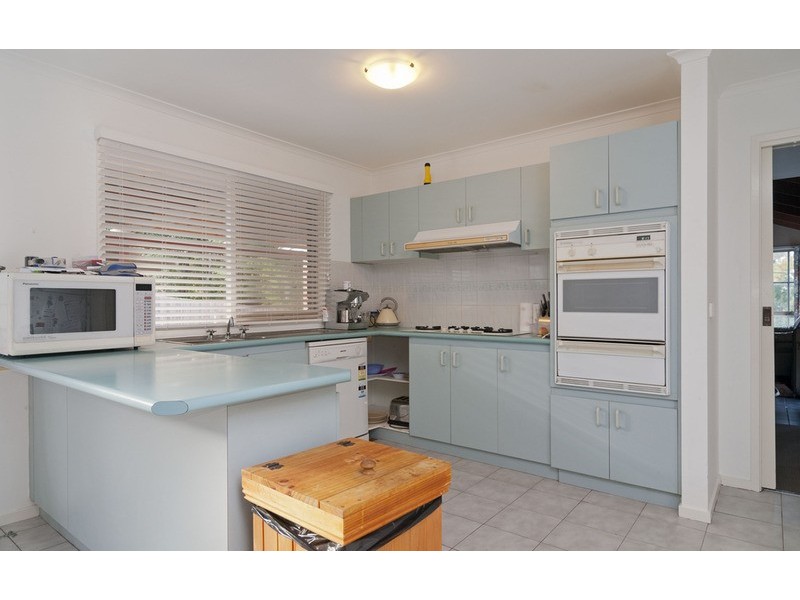 14 Wedderburn Crescent, Mount Evelyn VIC 3796