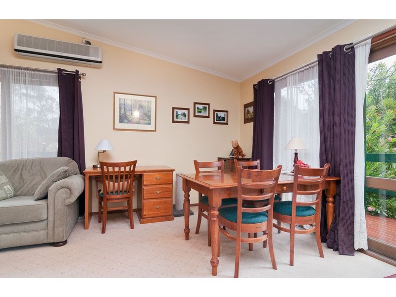 9 Wedderburn Crescent, Mount Evelyn VIC 3796