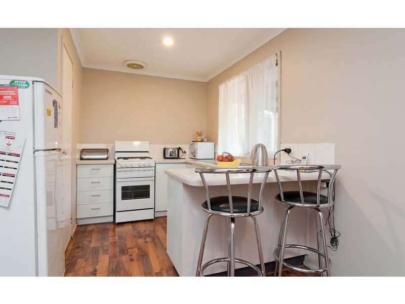 2/11 The Crescent, Mount Evelyn VIC 3796