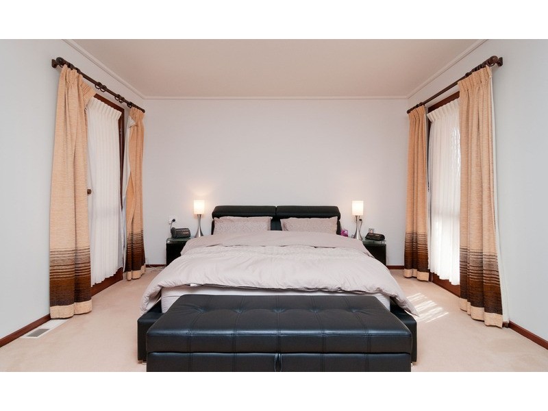 Silvan VIC 3795