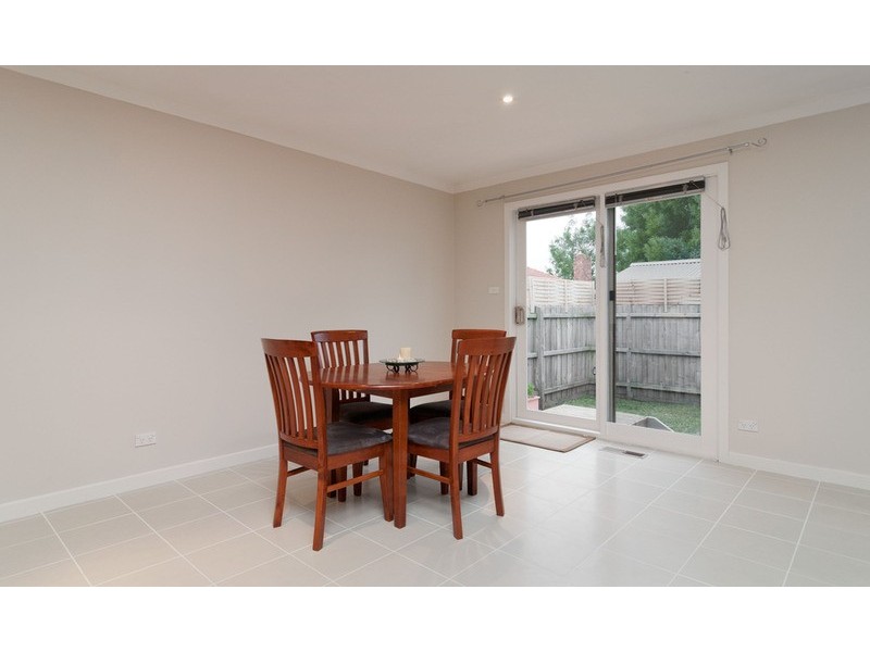 15a Diane Crescent, Mooroolbark VIC 3138