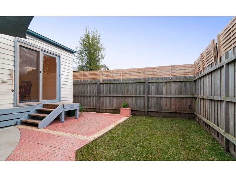 15a Diane Crescent, Mooroolbark VIC 3138