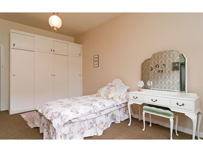 18 Elsie Grove, Mount Evelyn VIC 3796