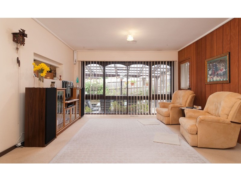 8 Anthony Drive, Chirnside Park VIC 3116