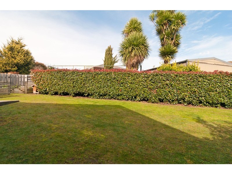 8 Anthony Drive, Chirnside Park VIC 3116