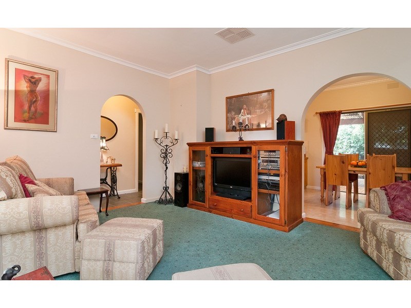 8 Marcus Street, Mount Evelyn VIC 3796