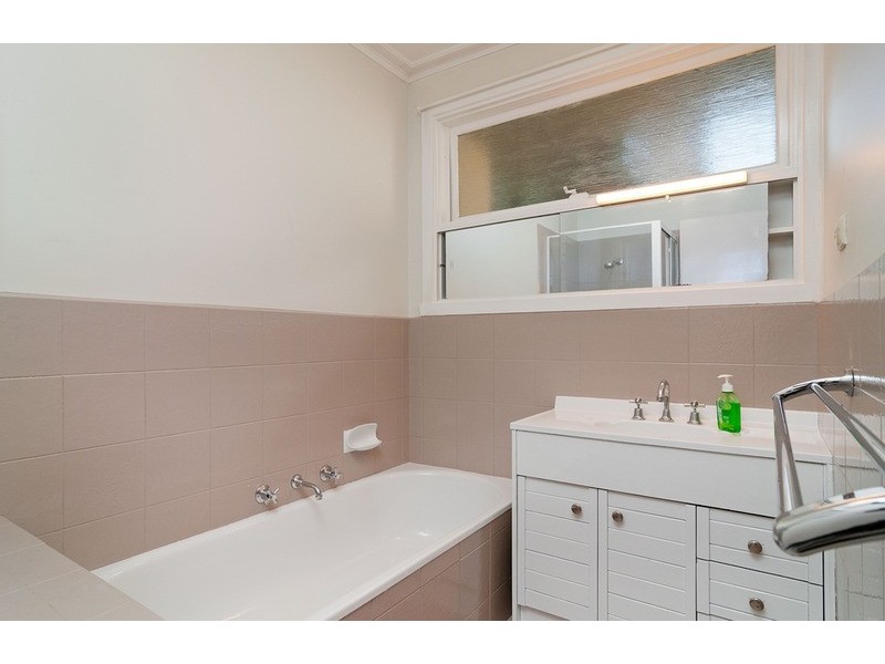 19 Jacaranda Avenue, Kilsyth VIC 3137