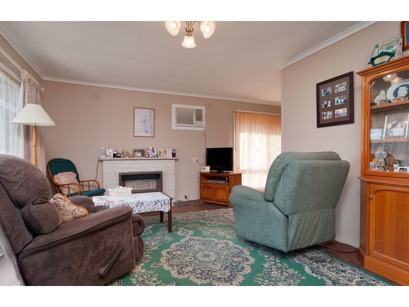 13 Coolabah Street, Mooroolbark VIC 3138