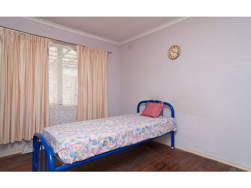 13 Coolabah Street, Mooroolbark VIC 3138