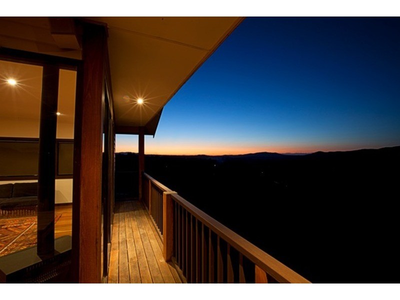 40 Riverview  Parade, Launching Place VIC 3139