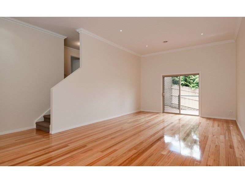 2/26 Hereford Road, Mount Evelyn VIC 3796