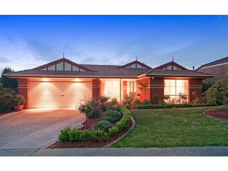 27 Nimblefoot Way, Lilydale VIC 3140