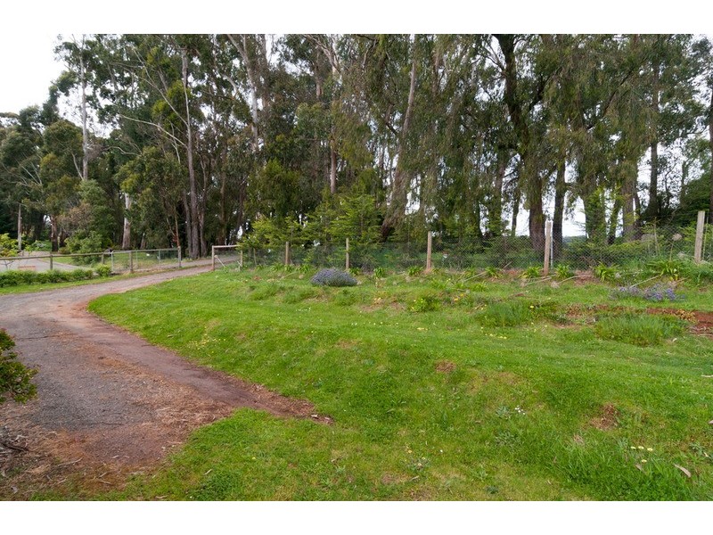 157 Monbulk Road, Mount Evelyn VIC 3796