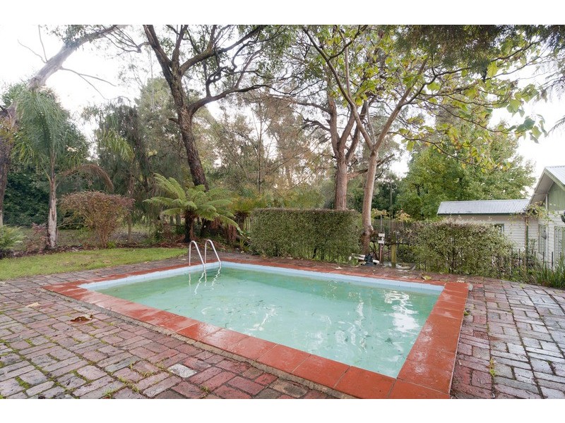 13 Buckmaster Drive, Mount Evelyn VIC 3796