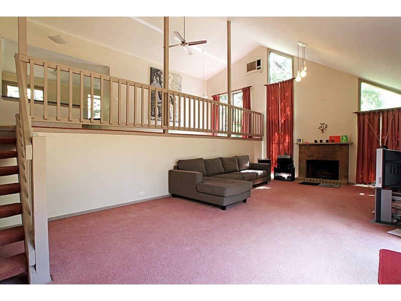 140 Quinn Crescent, Mount Evelyn VIC 3796