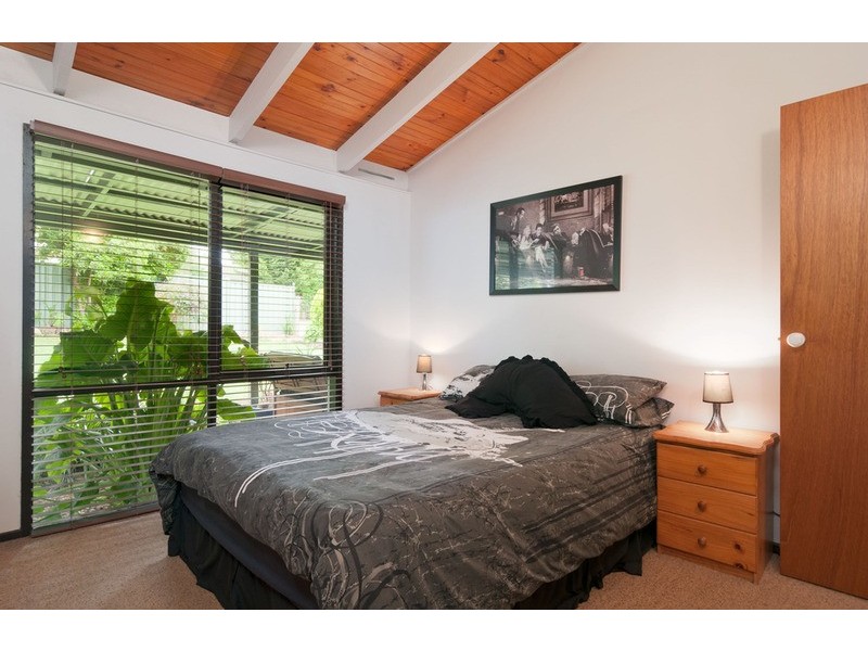 23 Dean  Crescent, Launching Place VIC 3139