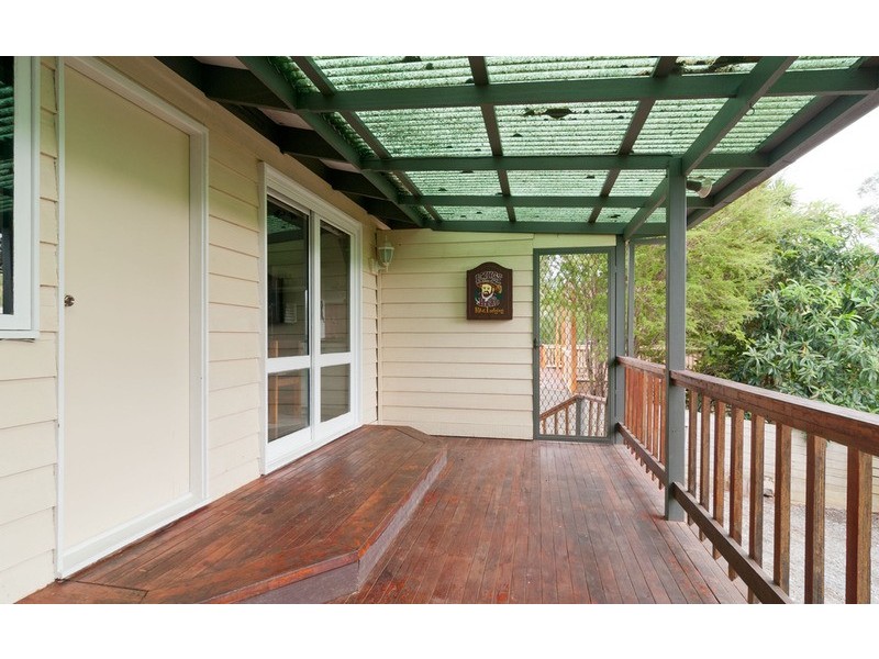 23 Dean  Crescent, Launching Place VIC 3139