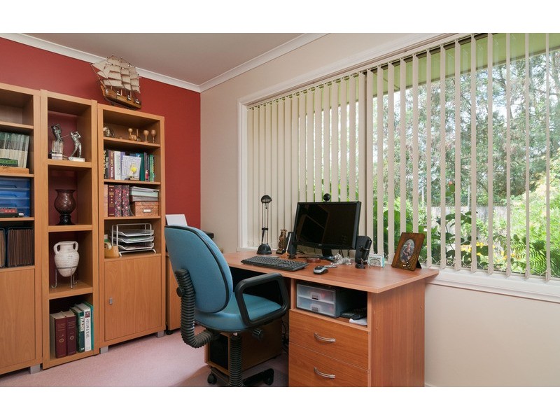 2 Michael Lane, Mount Evelyn VIC 3796