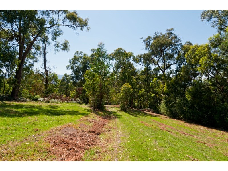 13 Fords Road, Gruyere VIC 3770