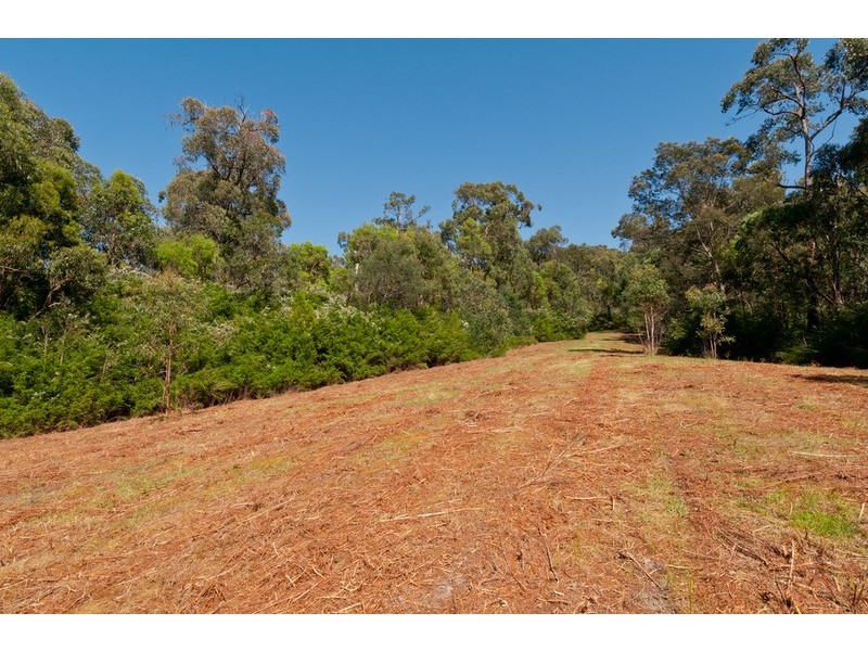 13 Fords Road, Gruyere VIC 3770