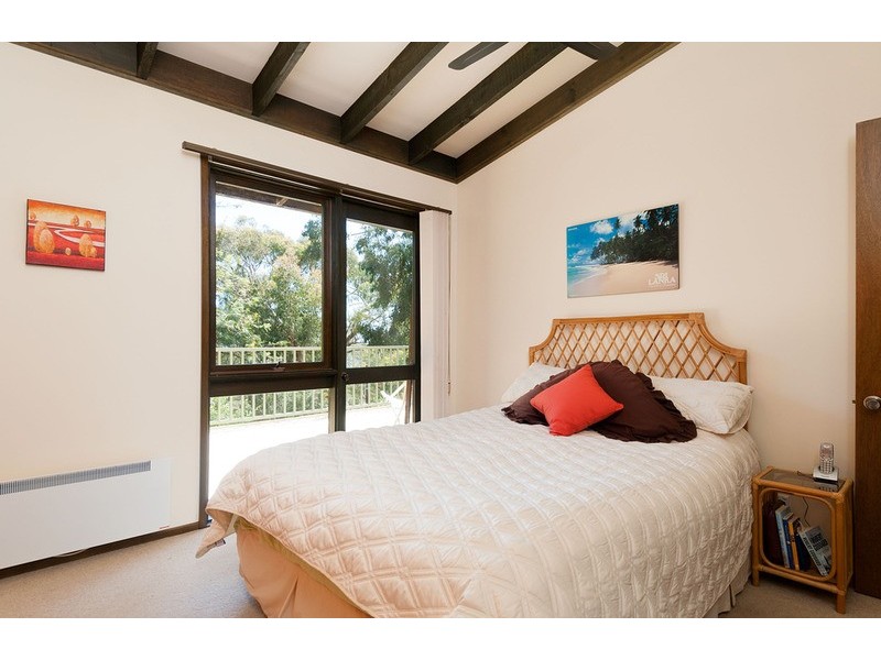 1068 Mount Dandenong Tourist Road, Montrose VIC 3765