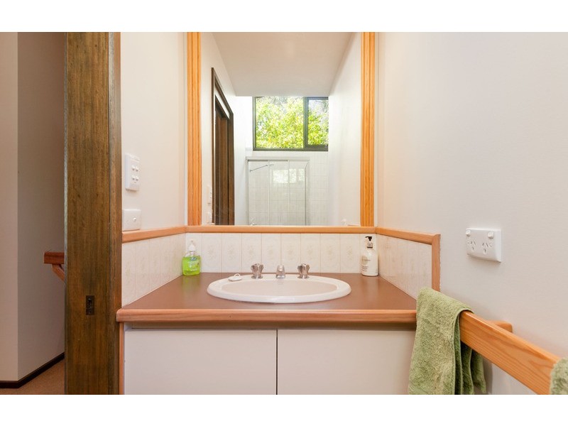 1068 Mount Dandenong Tourist Road, Montrose VIC 3765