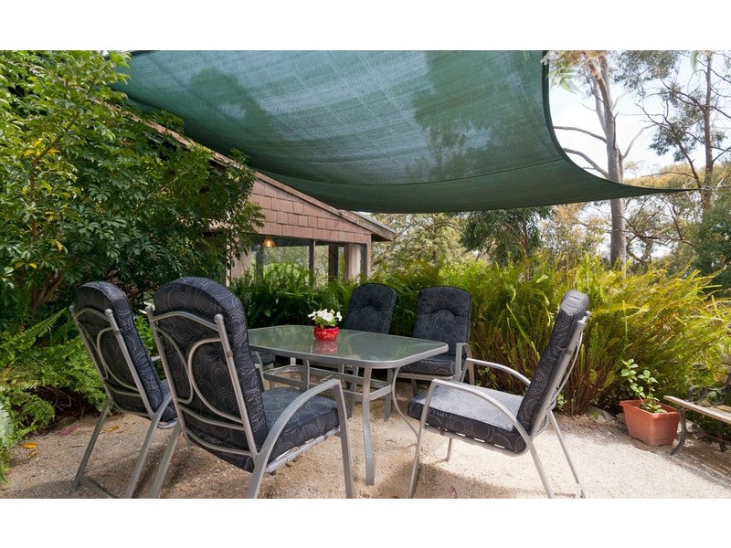 1068 Mount Dandenong Tourist Road, Montrose VIC 3765