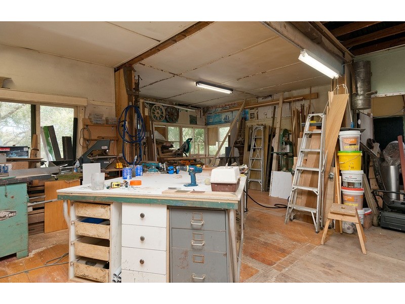 1068 Mount Dandenong Tourist Road, Montrose VIC 3765