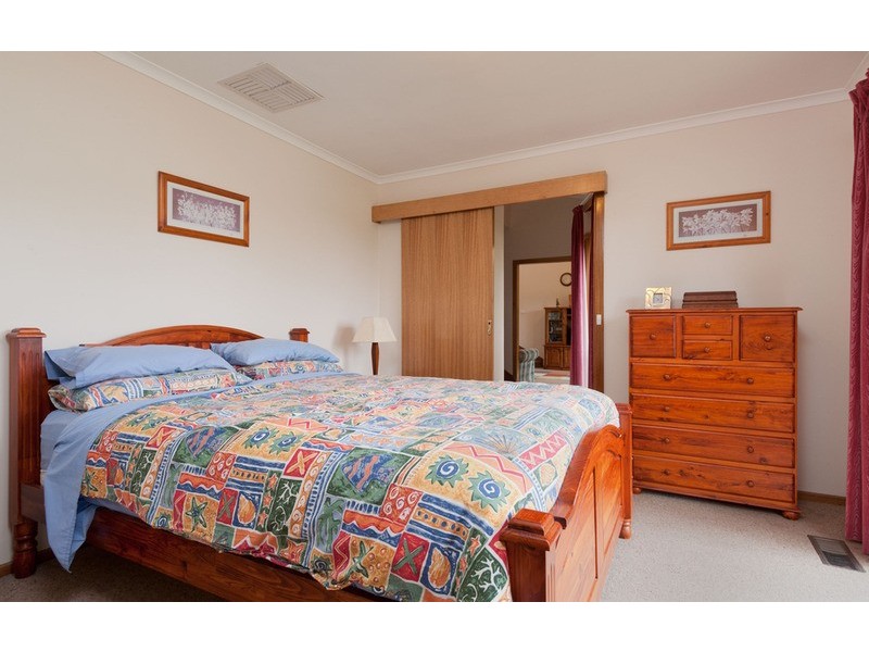 15 Graneby Rise, Mount Evelyn VIC 3796