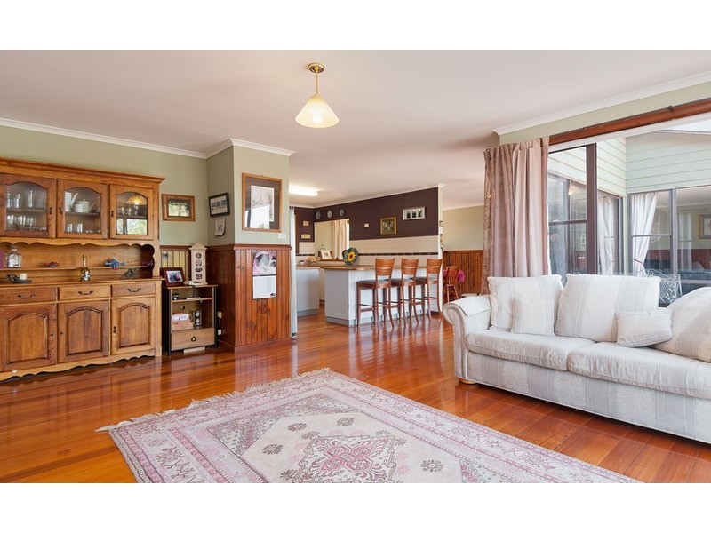 Seville VIC 3139
