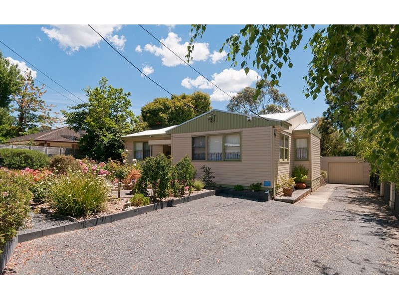 39 Timms Avenue, Kilsyth VIC 3137