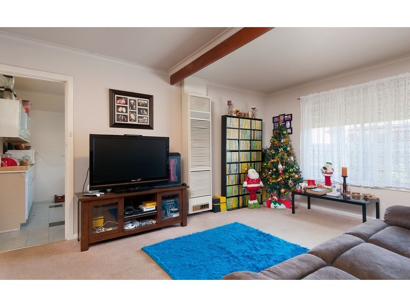 1/10 Palm Grove, Kilsyth VIC 3137