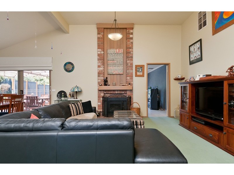 68 Johns Crescent, Mount Evelyn VIC 3796