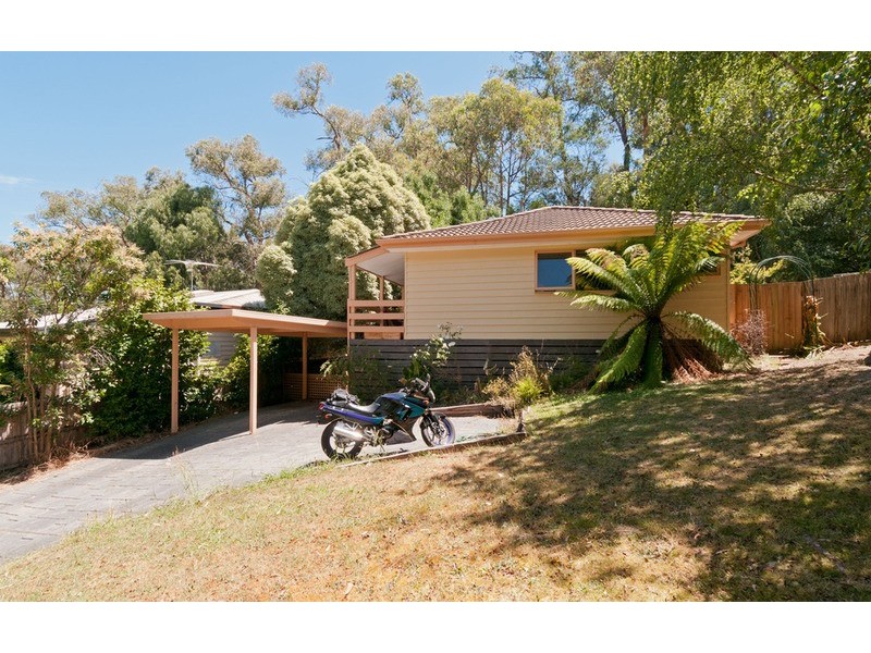 18 Mitarm Close, Mount Evelyn VIC 3796