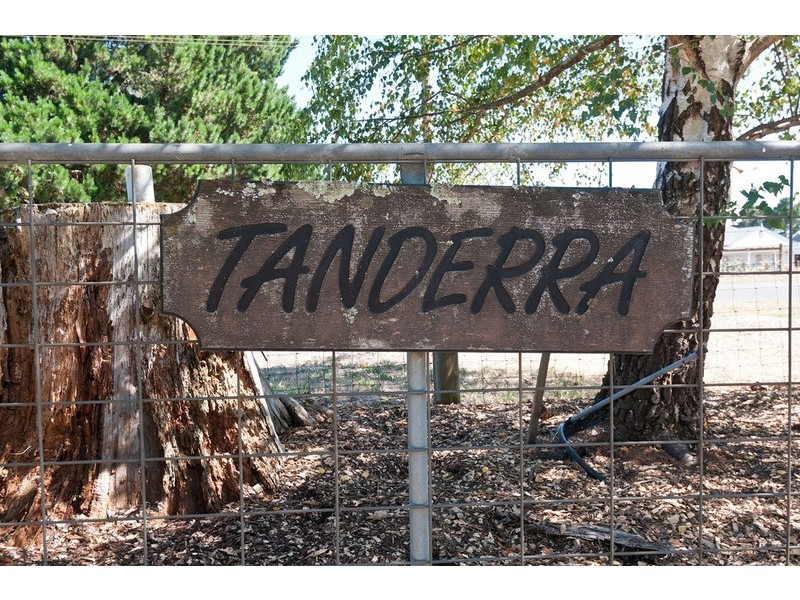 240 Queens Road, Wandin East VIC 3139
