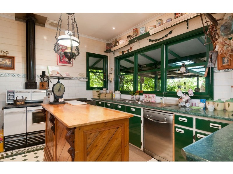 240 Queens Road, Wandin East VIC 3139
