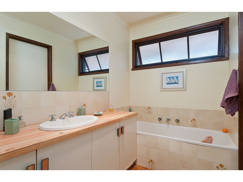 43 Rangeview Road, Mount Evelyn VIC 3796