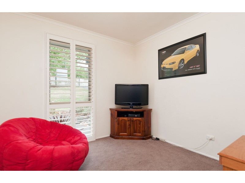 15 Belair Close, Seville VIC 3139