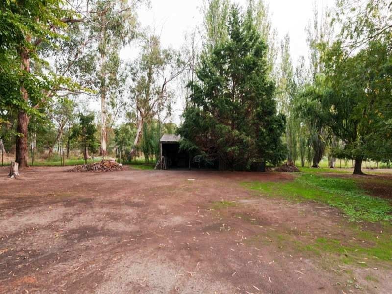 Seville VIC 3139