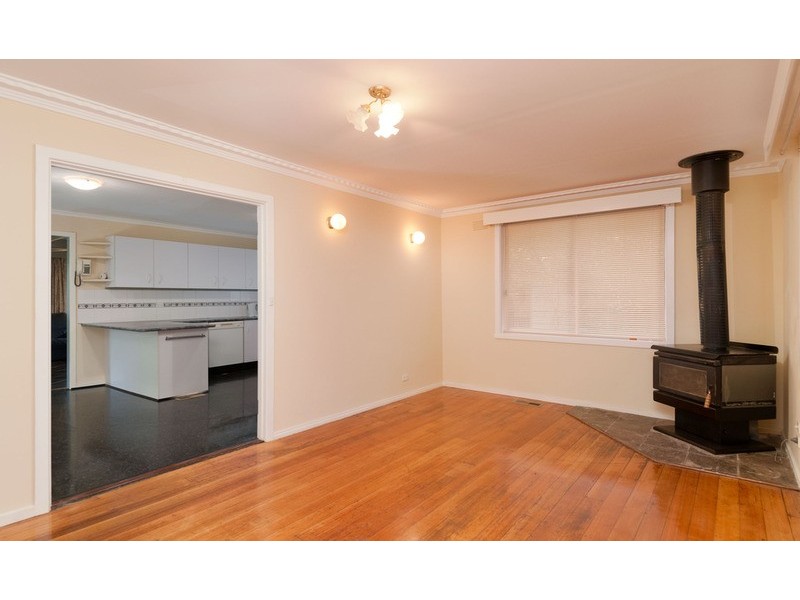 12 Warrawee Road, Mount Evelyn VIC 3796