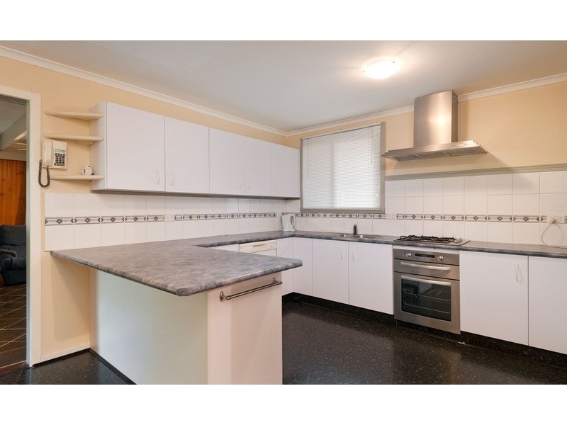 12 Warrawee Road, Mount Evelyn VIC 3796