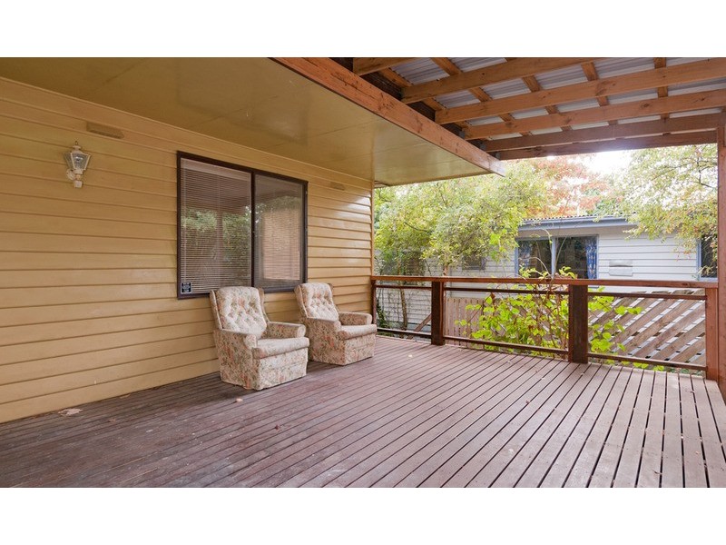 12 Warrawee Road, Mount Evelyn VIC 3796