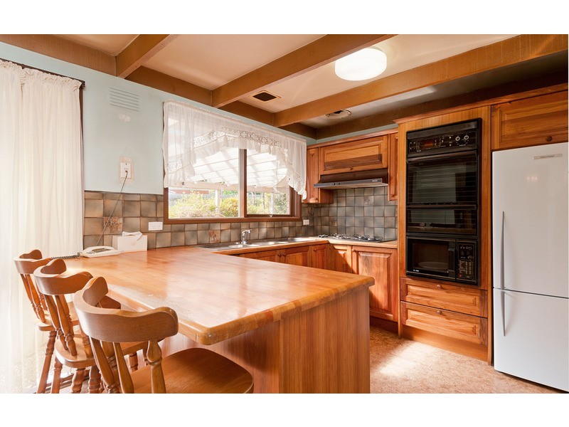 24 Sarah Court, Montrose VIC 3765