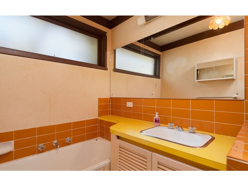 24 Sarah Court, Montrose VIC 3765