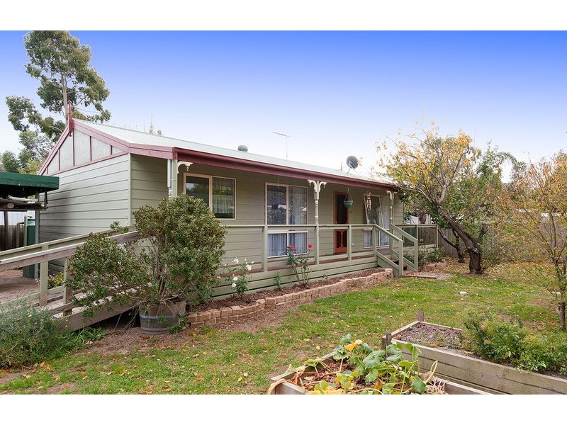 15 Witham  Drive, Coldstream VIC 3770