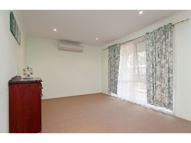 15 Witham  Drive, Coldstream VIC 3770