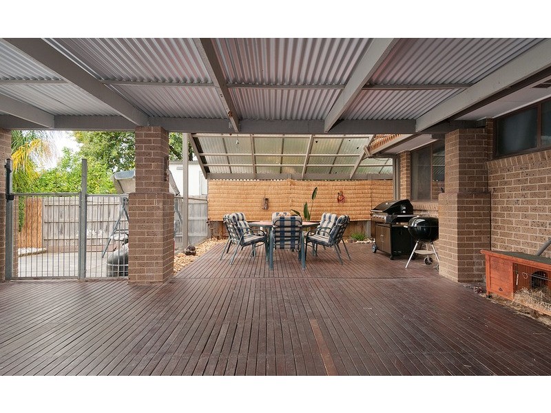 15 Witham  Drive, Coldstream VIC 3770