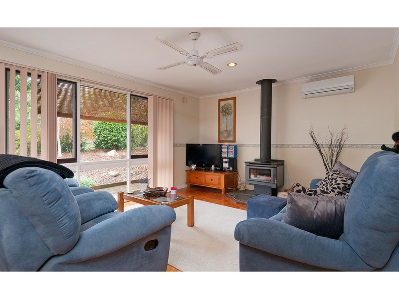 34 Tainton  Street, Wandin North VIC 3139